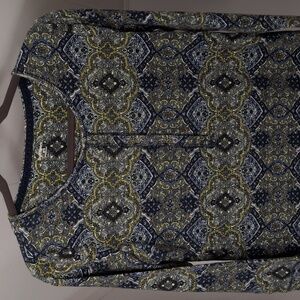 Women's Blue and Green Patterned Top